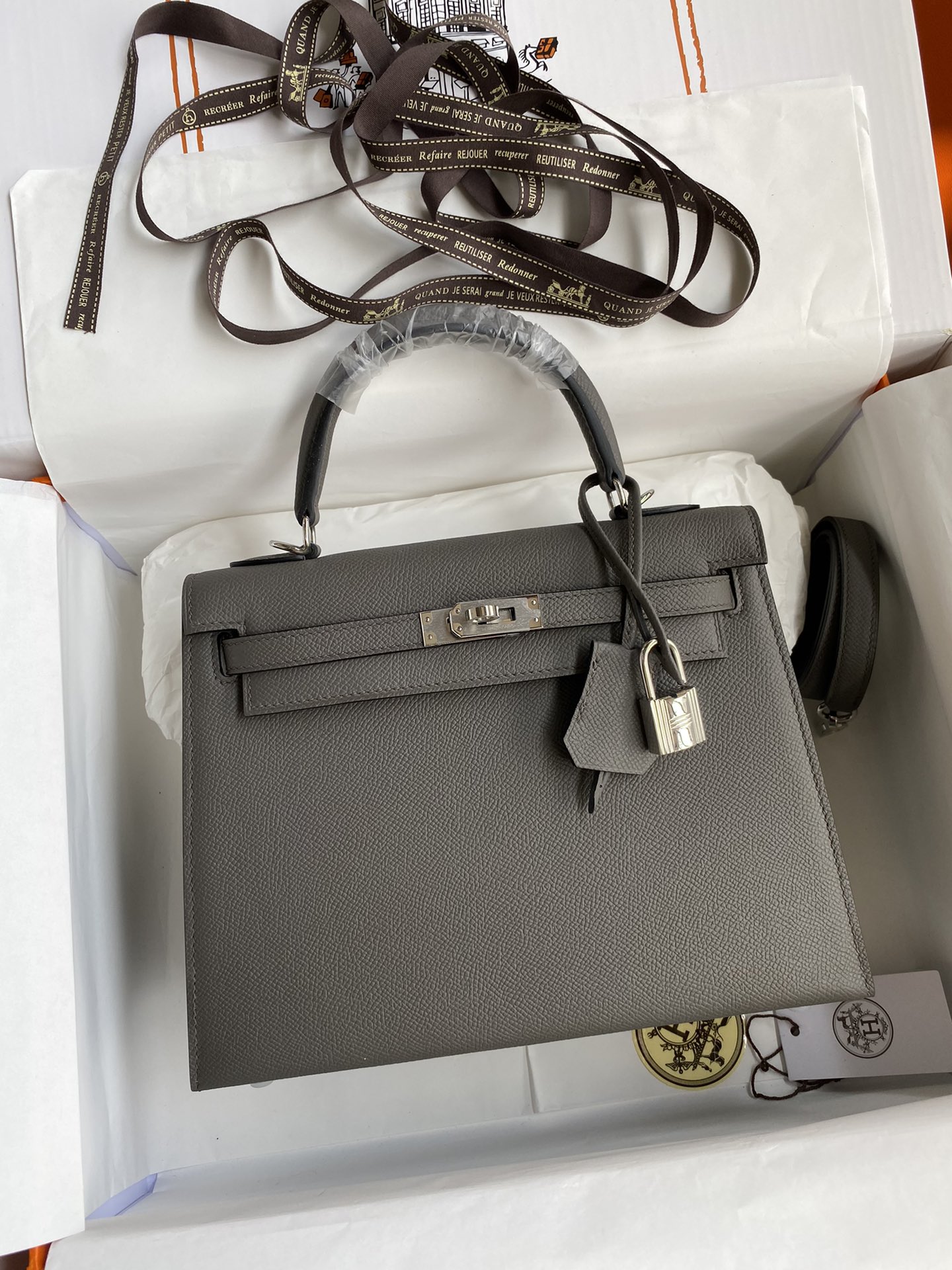 Hermes Kelly 28cm Handbag Shoulder Bag in Dark Grey Epsom Leather